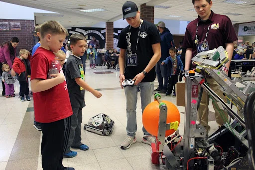 FLL-2019-6